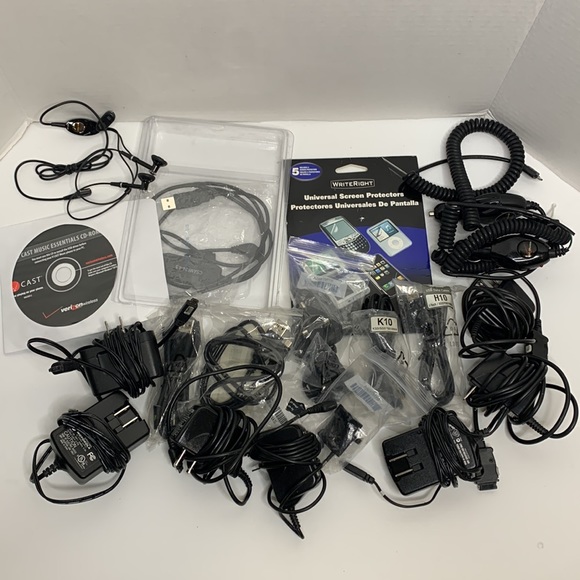 Bundle Verizon Cell Phone Chargers Earphones Car Chargers Motorola AC Adapters - Picture 10 of 11